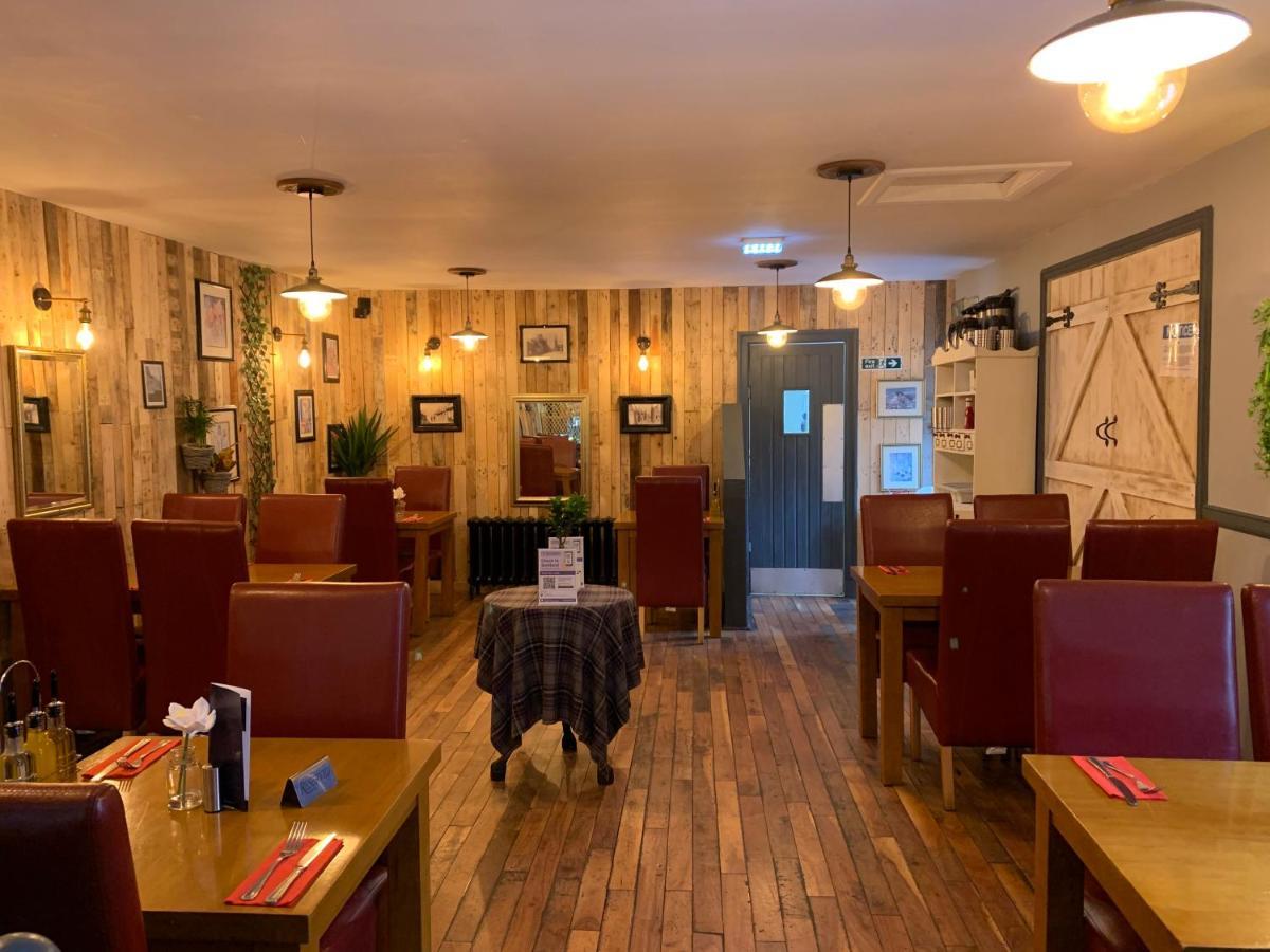 The Bruce Inn B&B フォークランド エクステリア 写真