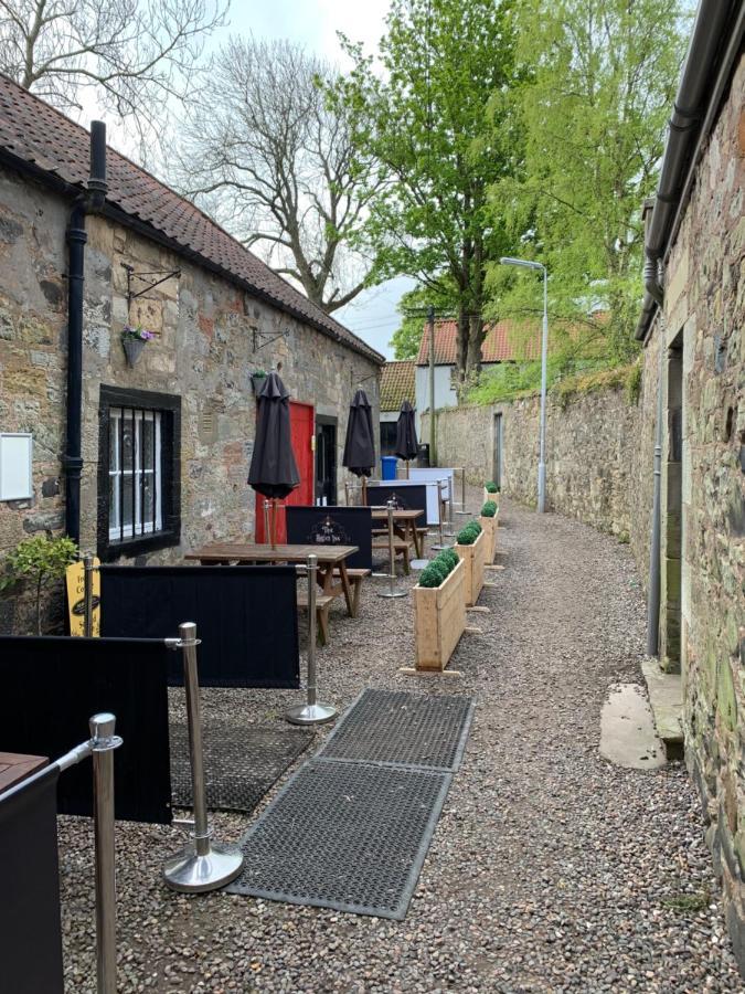 The Bruce Inn B&B フォークランド エクステリア 写真