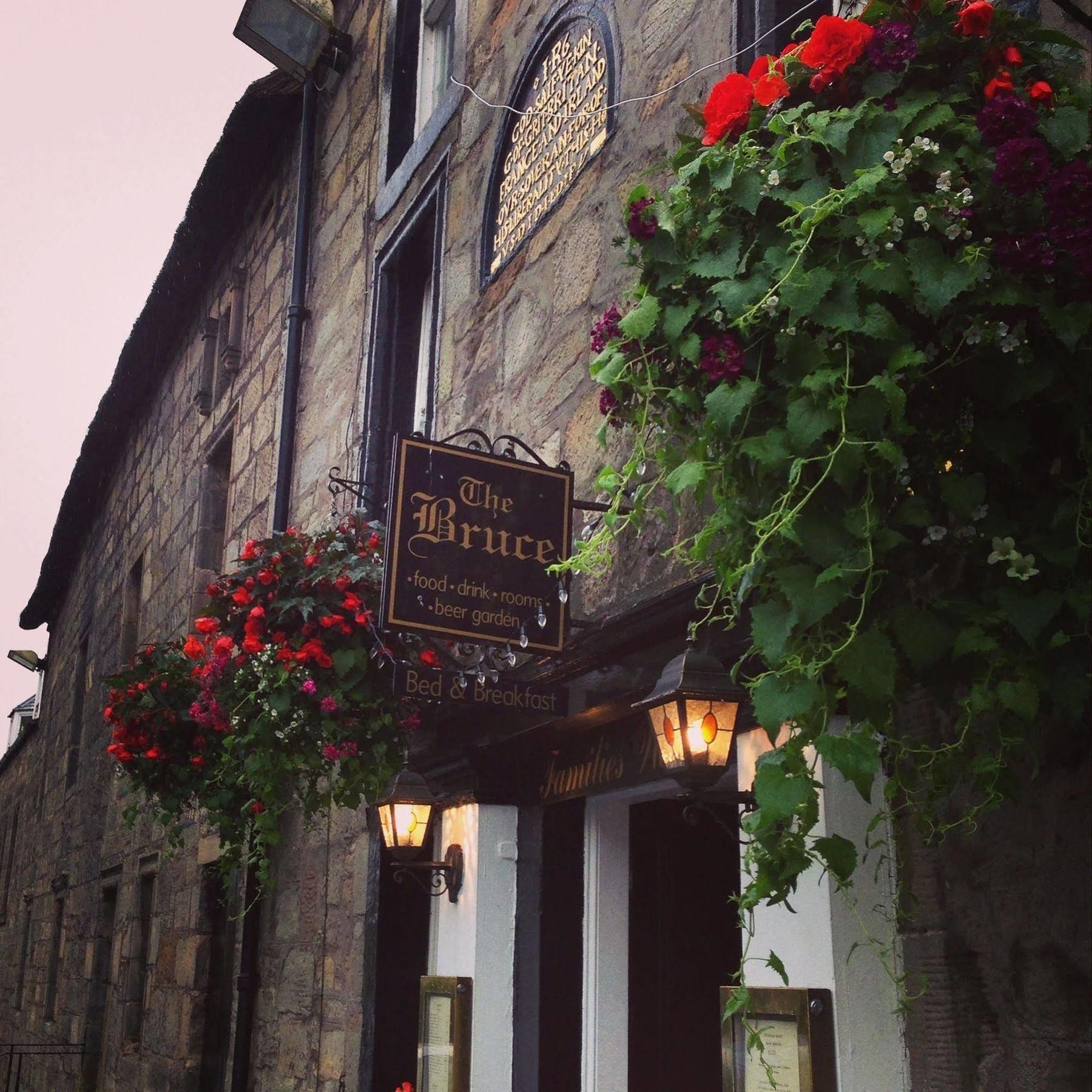 The Bruce Inn B&B フォークランド エクステリア 写真