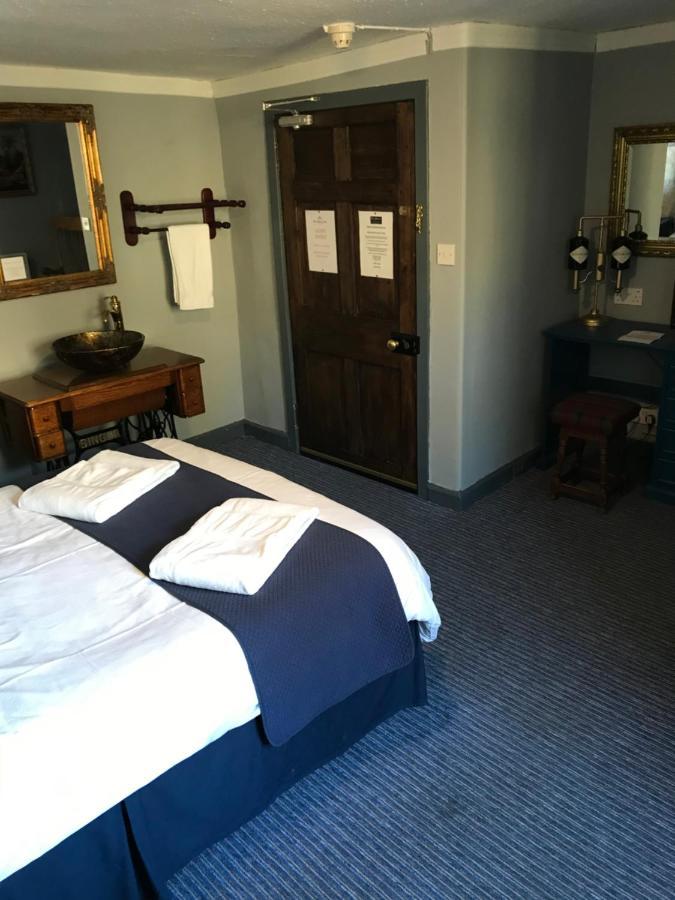 The Bruce Inn B&B フォークランド エクステリア 写真